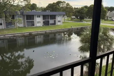 8040 N Colony Cir N #304, Tamarac: photo 1 of 14