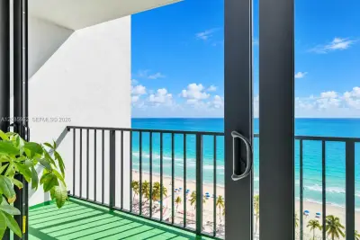 2401 S Ocean Dr #1702, Hollywood: photo 1 of 40