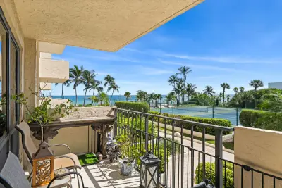 4900 N Ocean Blvd, Lauderdale-by-the-Sea: photo 1 of 13