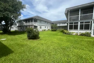 483 Saxony K Dr, Delray Beach: photo 1 of 30