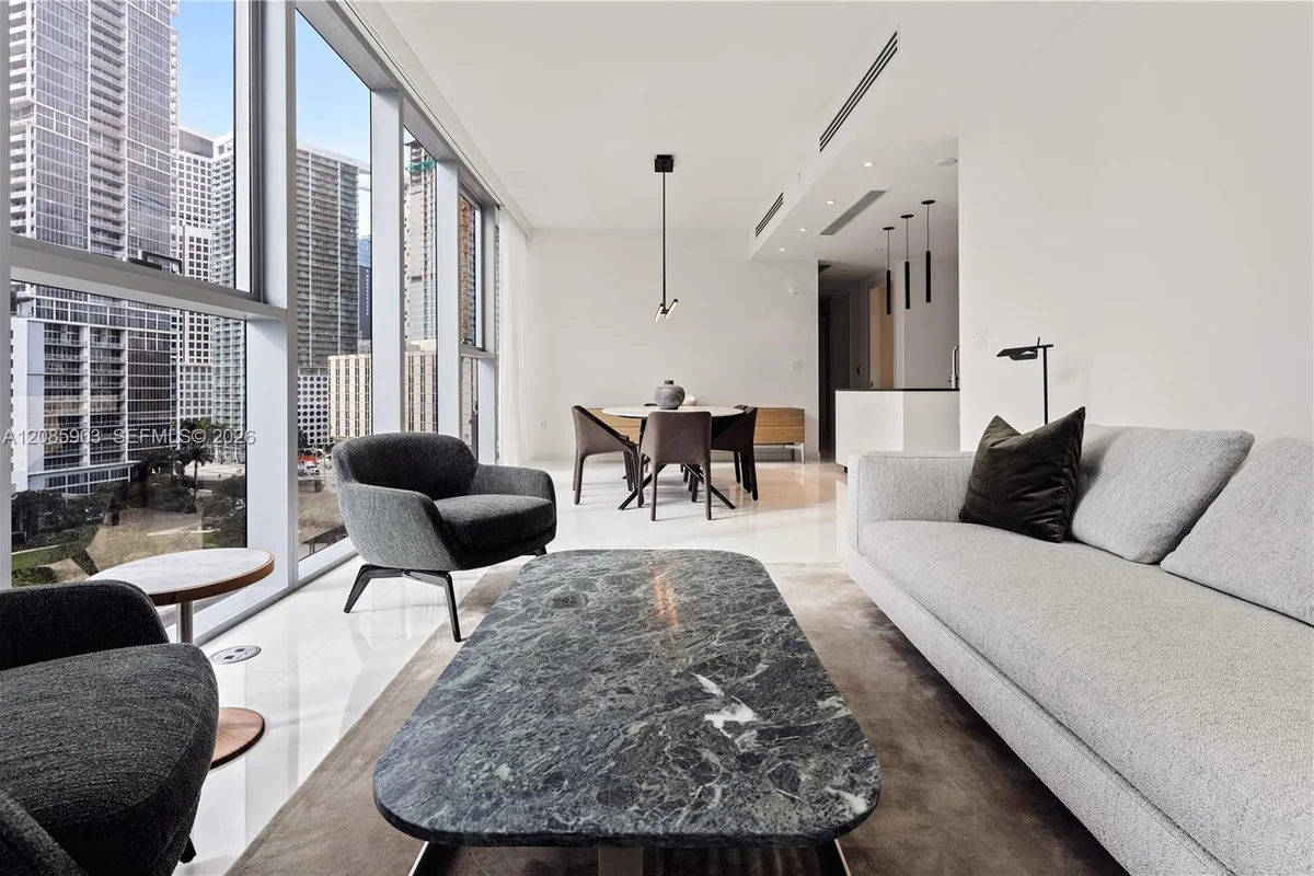 300 Biscayne Blvd Way #1404W, Miami: photo 1 of 61