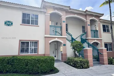 2931 SE 13th Ave #205-47, Homestead: photo 1 of 10