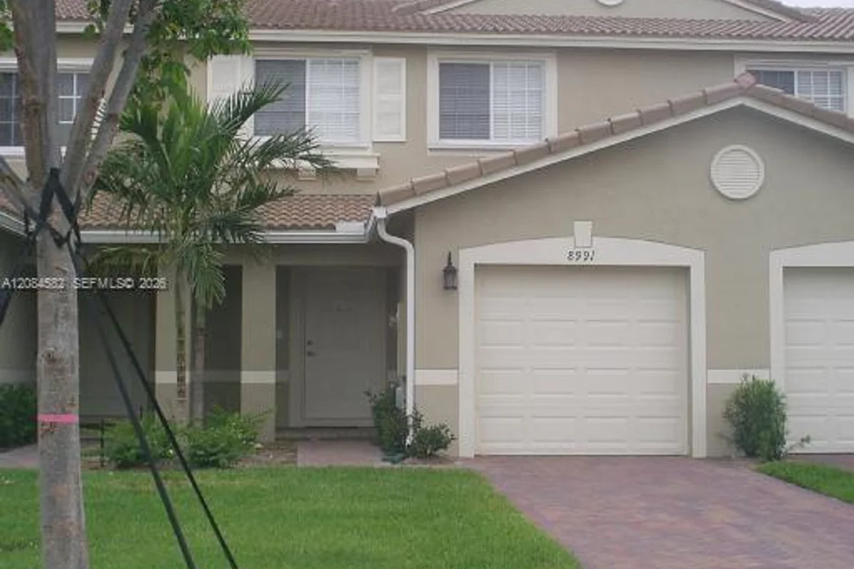 9128 Chambers St, Tamarac: photo 1 of 4