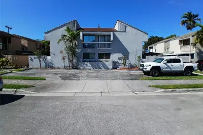15820 SW 91st Ct #C, Palmetto Bay: photo 1 of 24