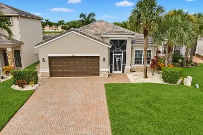 5691 Saddle Trail Ln, Lake Worth: photo 1 of 49