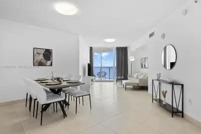 16699 Collins Ave #1710, Sunny Isles Beach: photo 1 of 19