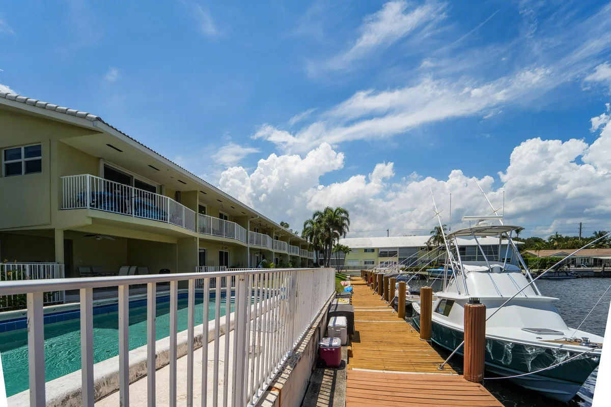 2311 NE 36th St NE #2G, Lighthouse Point: photo 1 of 22