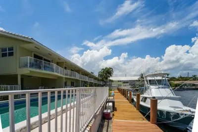 2311 NE 36th St NE #2G, Lighthouse Point: photo 1 of 22