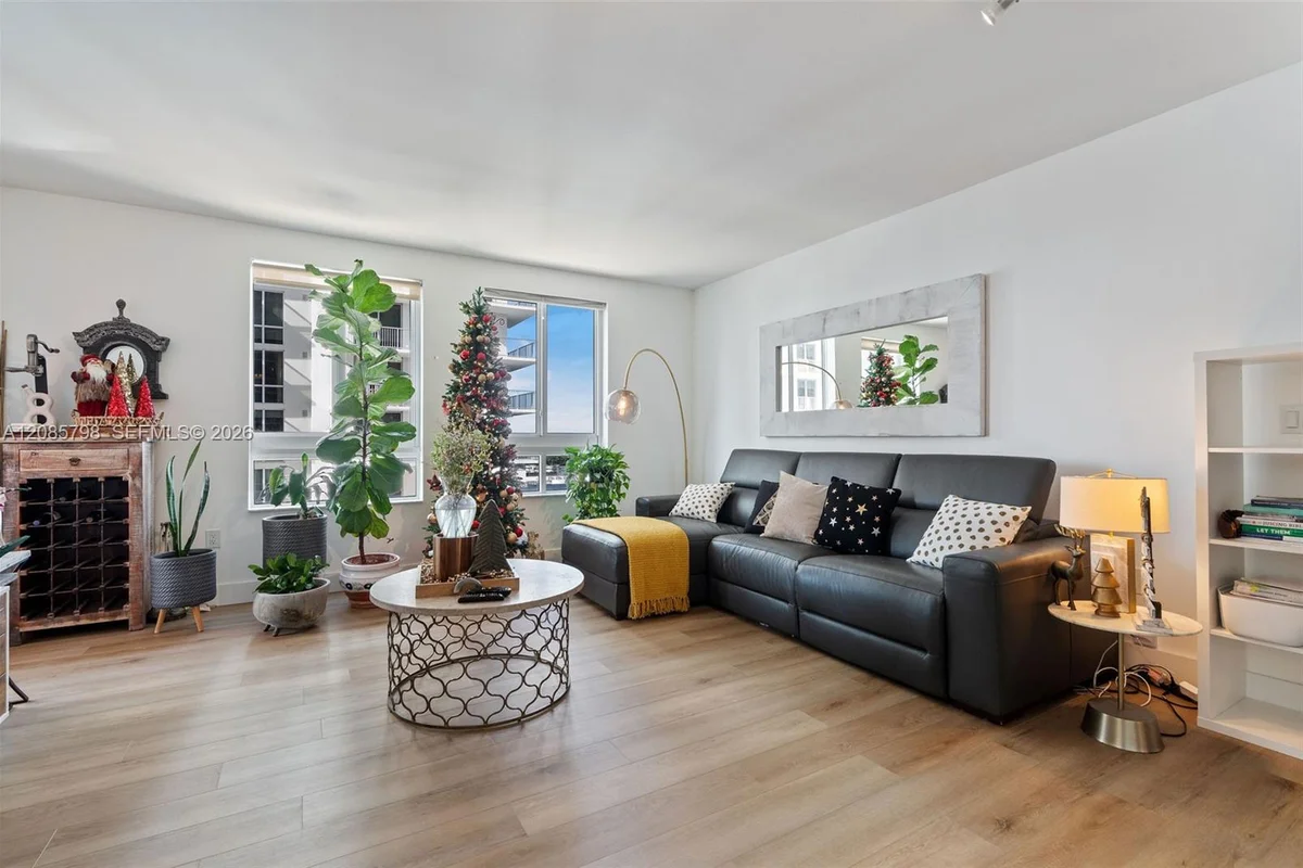 7350 SW 89th St #1110S, Miami: photo 1 of 16