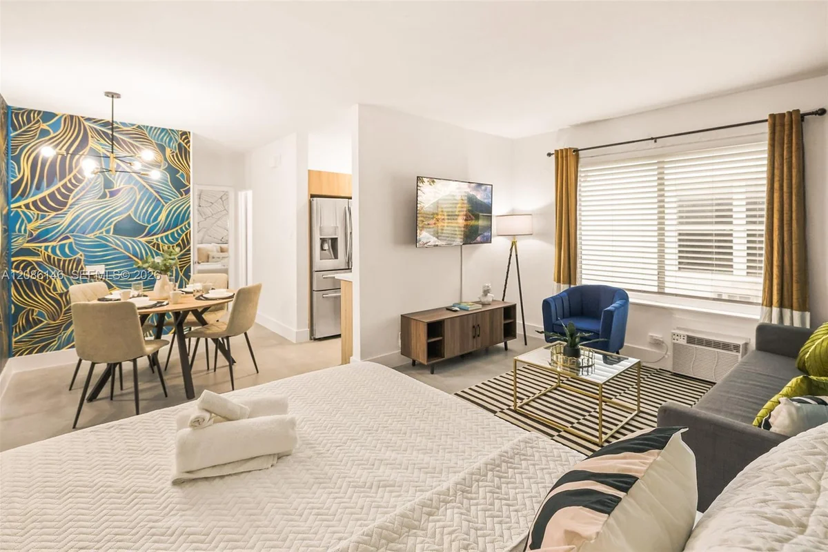 7340 Harding Ave #7, Miami Beach: photo 1 of 15