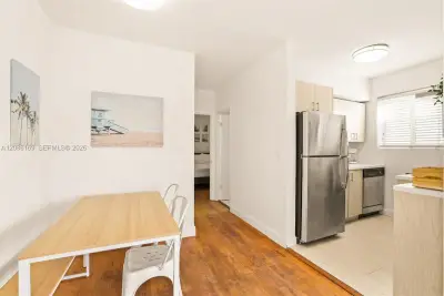 7340 Harding Ave #17, Miami Beach: photo 1 of 16