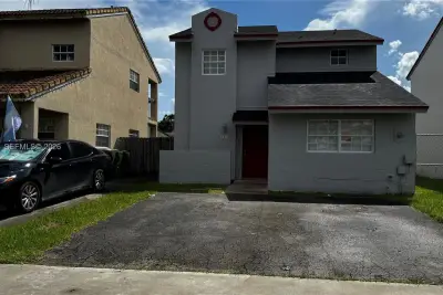885 SE 13th Rd, Homestead: photo 1 of 22
