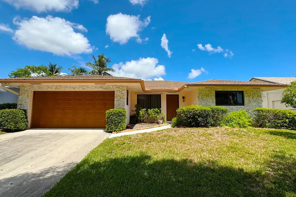 309 SE 4th St, Dania Beach: photo 1 of 67