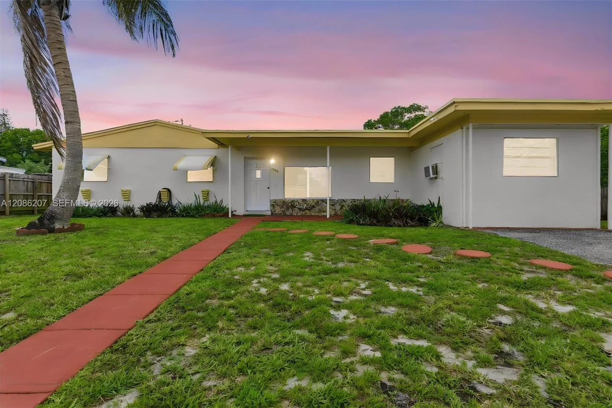 17432 NW 48th Ct, Miami Gardens: photo 1 of 31