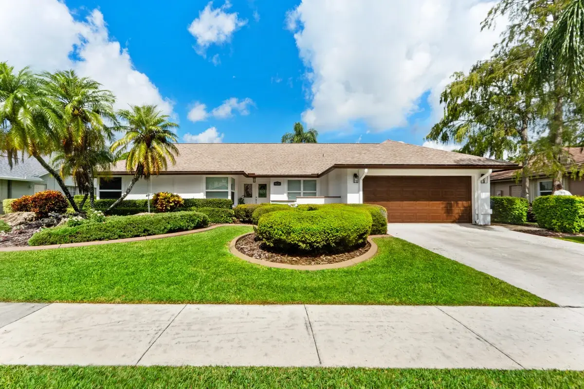 14126 Aster Ave, Wellington: photo 1 of 38