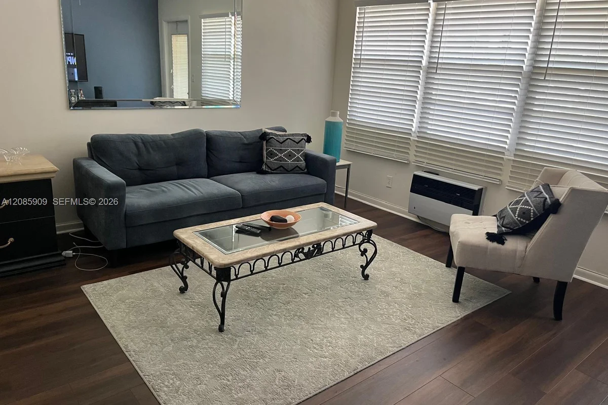 159 Ventnor J, Deerfield Beach: photo 1 of 13