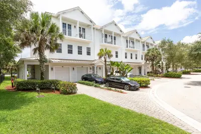 6807 Lakeside Cir N #102-1, Davie: photo 1 of 18