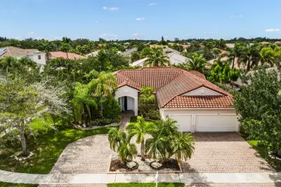 1150 SW 189th Ave, Pembroke Pines: photo 1 of 54