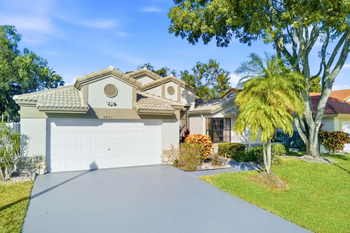 8901 Boatswain Dr, Boynton Beach: photo 1 of 52