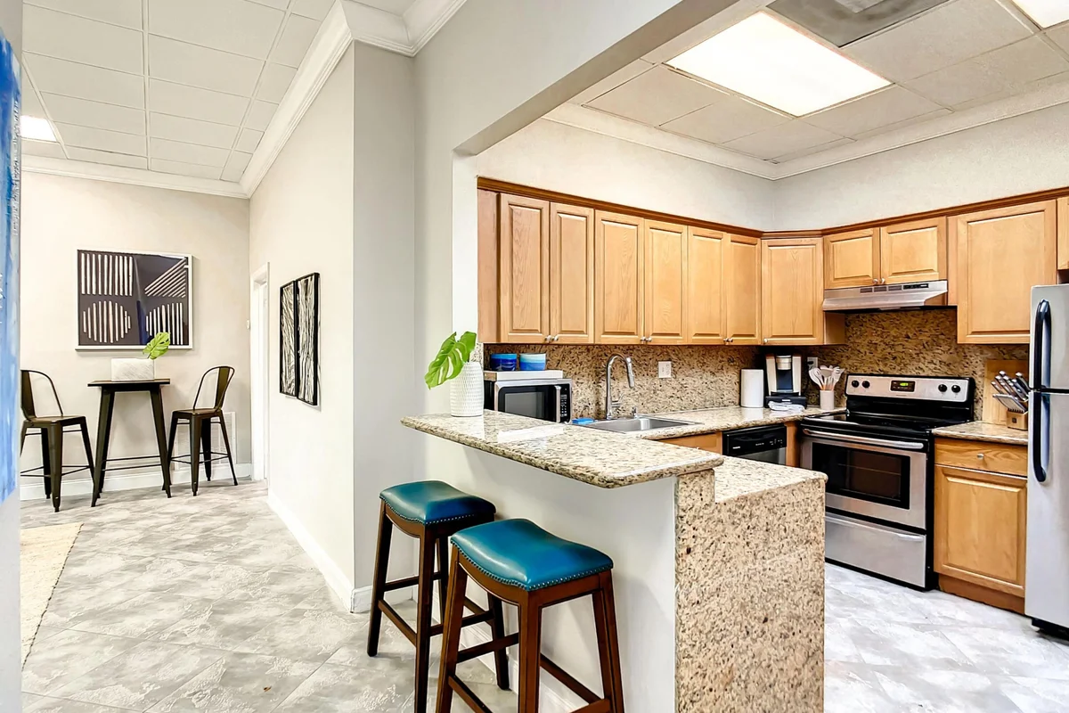 801 E Palmetto Park Rd #809, Boca Raton: photo 1 of 10