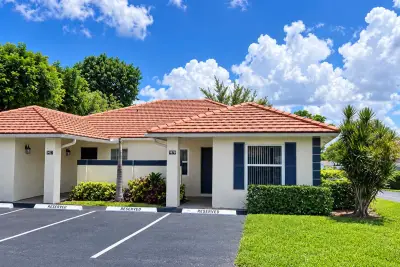 9979 Three Lakes Cir, Boca Raton: photo 1 of 1