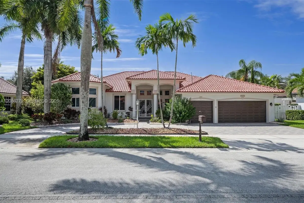 13702 NW 18th St, Pembroke Pines: photo 1 of 56