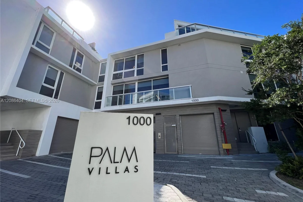 1000 99 #6, Bay Harbor Islands: photo 1 of 46