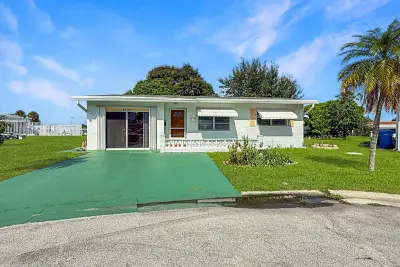 6755 NW 16th St, Margate: photo 1 of 48