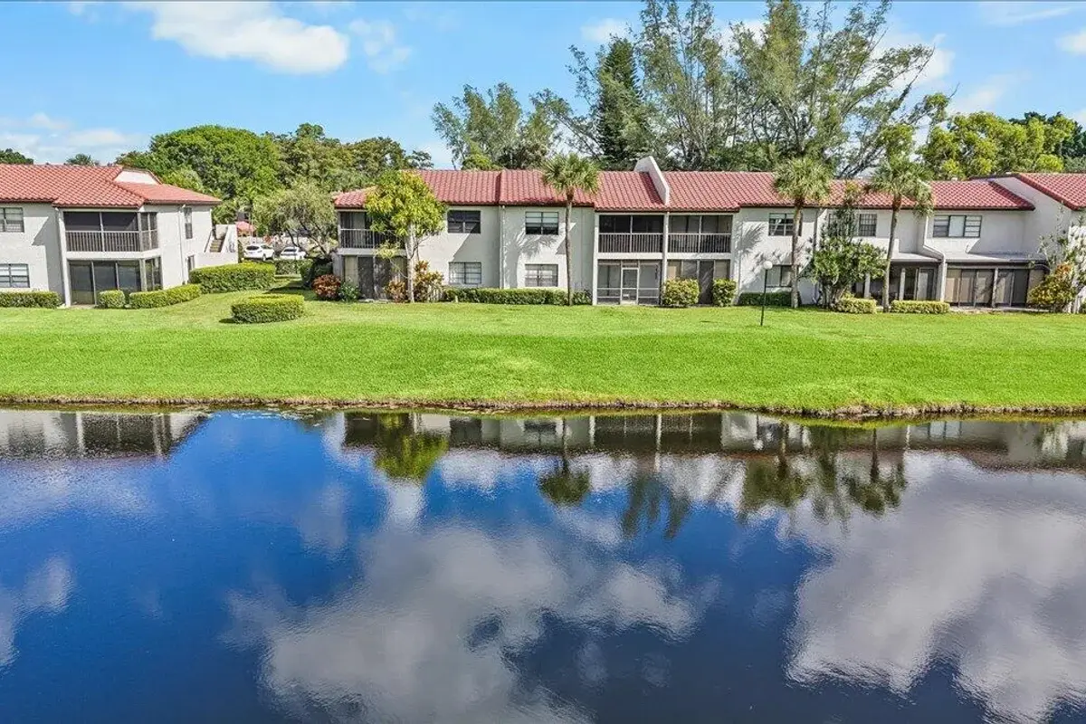 21535 Cypress Hammock Dr #36J, Boca Raton: photo 1 of 18