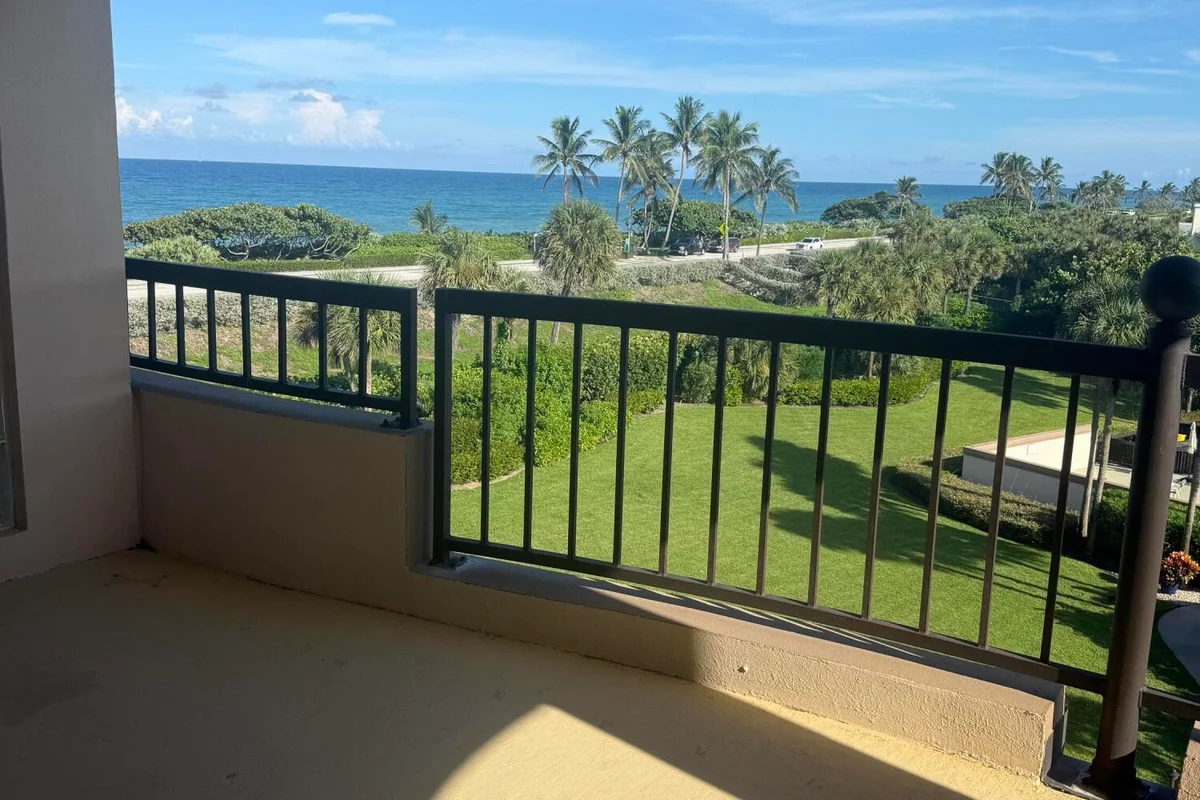 101 Ocean Bluffs Blvd #402, Jupiter: photo 1 of 11