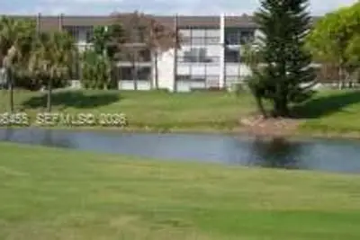 6100 NW 44th St #405, Lauderhill: photo 1 of 34