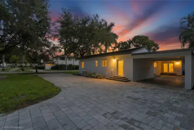 101 Palmetto Dr, Miami Springs: photo 1 of 22