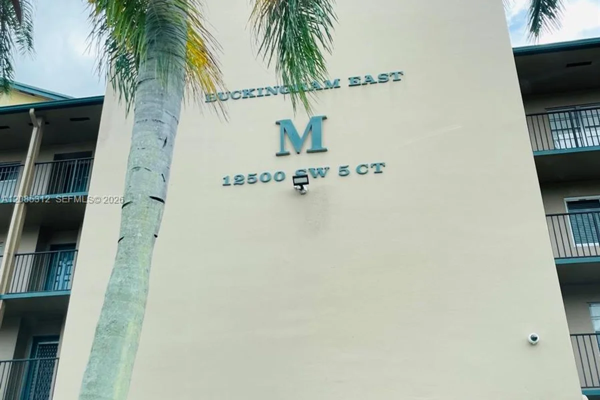 12500 SW 5th Ct #103M, Pembroke Pines: photo 1 of 10
