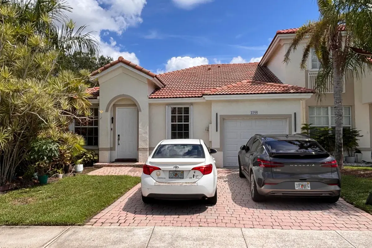 2755 SW 187th Ave, Miramar: photo 1 of 52
