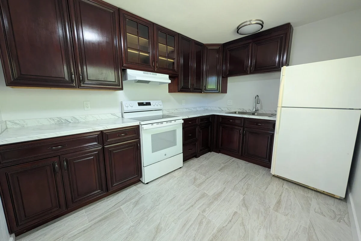 3924 7th Ave N, Palm Springs: photo 1 of 13
