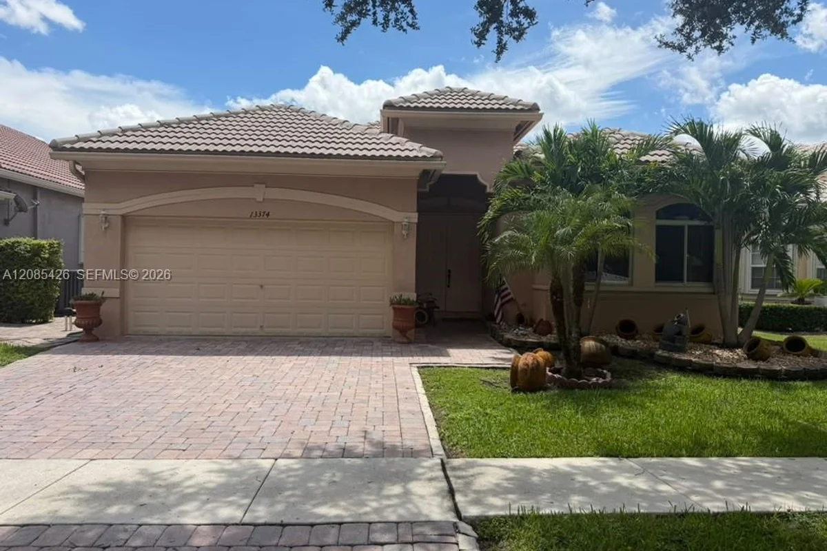 13374 SW 30th St, Miramar: photo 1 of 48