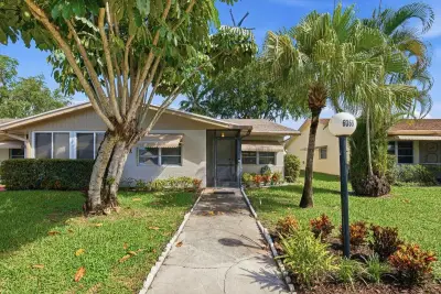 6069 La Palma Ln, Delray Beach: photo 1 of 31