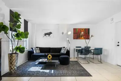 801 S Ocean Dr #207, Hollywood: photo 1 of 23