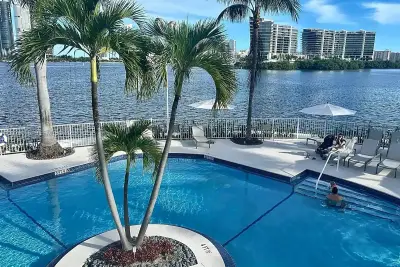 3370 Hidden Bay Dr #102, Aventura: photo 1 of 20