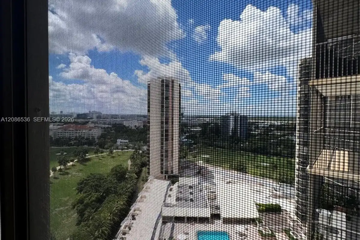 20379 W Country Club Dr #1937, Aventura: photo 1 of 17