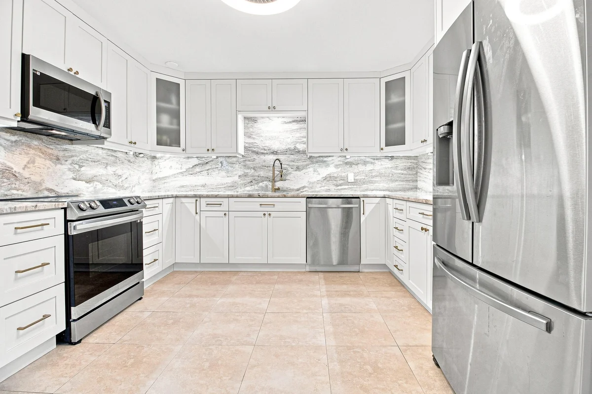 2812 N 46th Ave #G574, Hollywood: photo 1 of 22