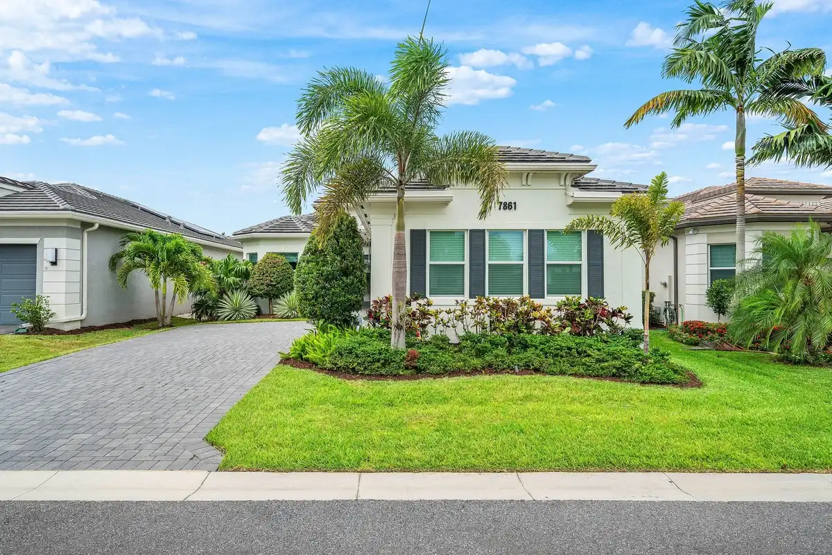 7861 Wildflower Shores Dr, Delray Beach: photo 1 of 98