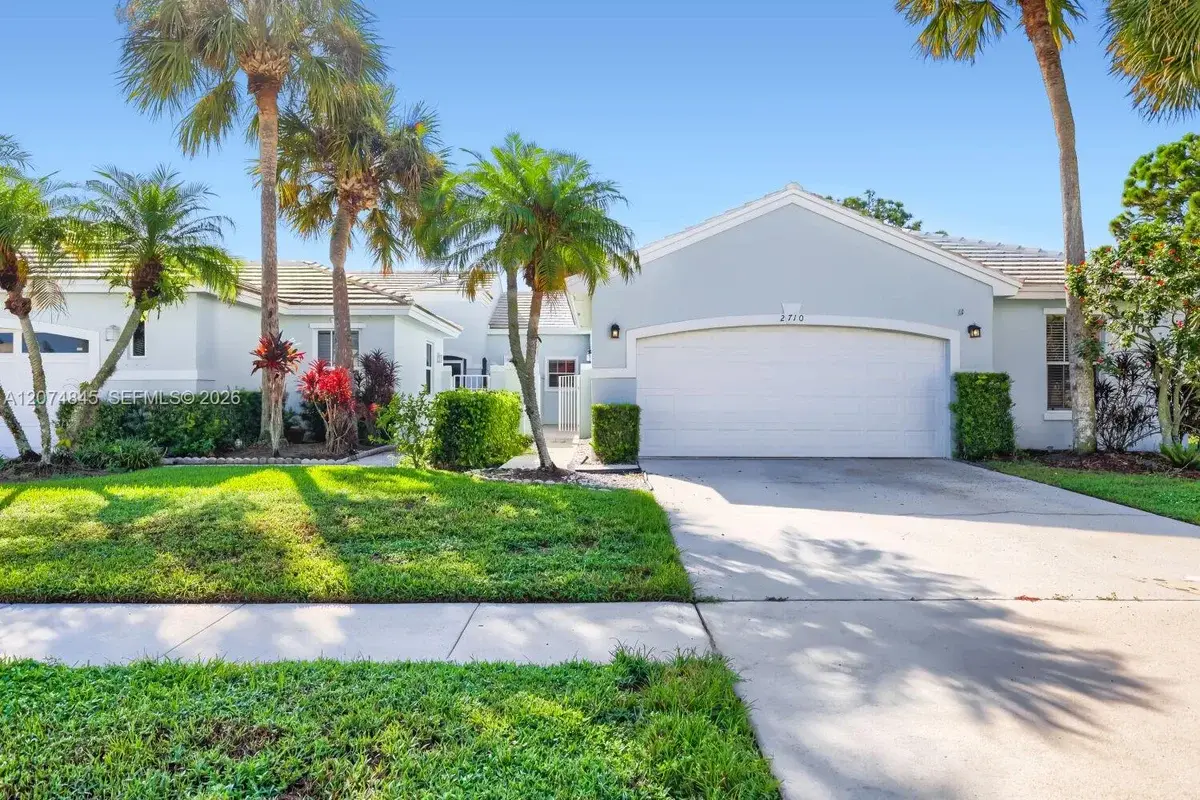 2710 Neaton Ct, Wellington: photo 1 of 29