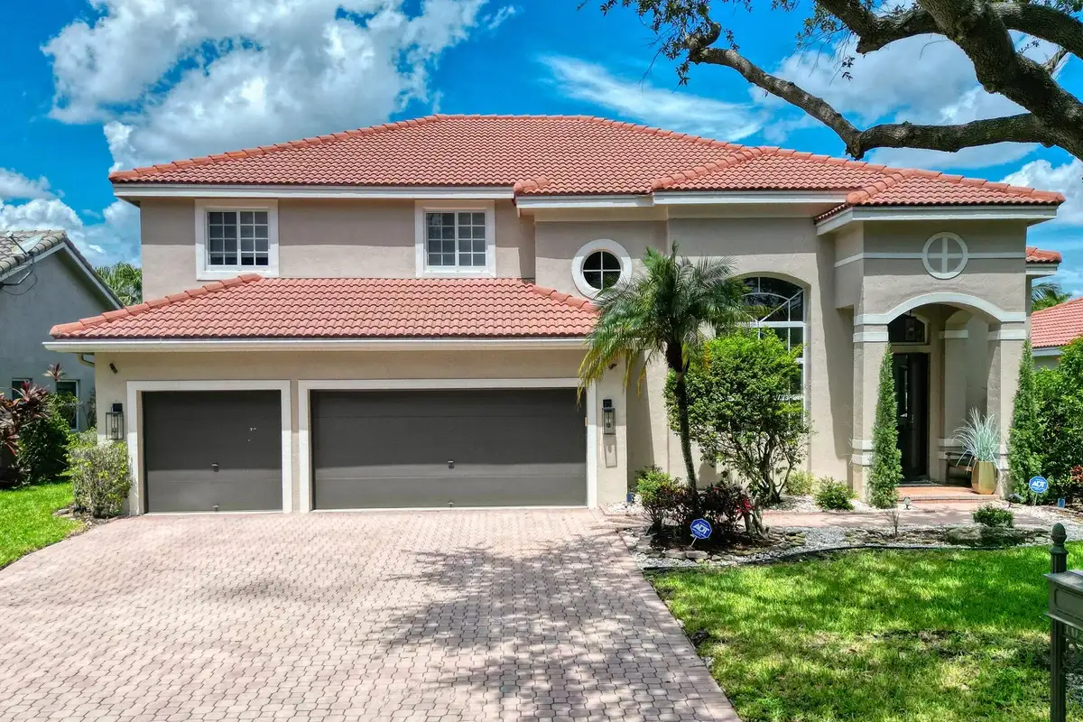 10237 NW 53rd Ct, Coral Springs: photo 1 of 91