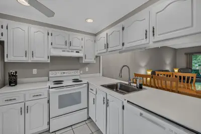 1205 Bahama Bend #F1, Coconut Creek: photo 1 of 58