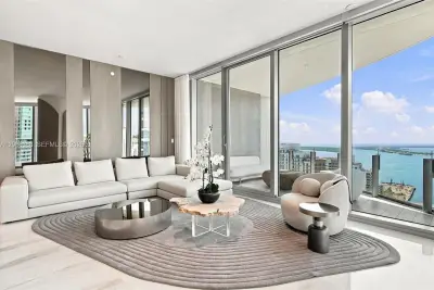 300 Biscayne Blvd Way #3807, Miami: photo 1 of 47
