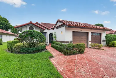 6367 Pointe Pleasant Cir, Delray Beach: photo 1 of 65