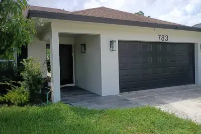 783 Ryanwood Dr, West Palm Beach: photo 1 of 20