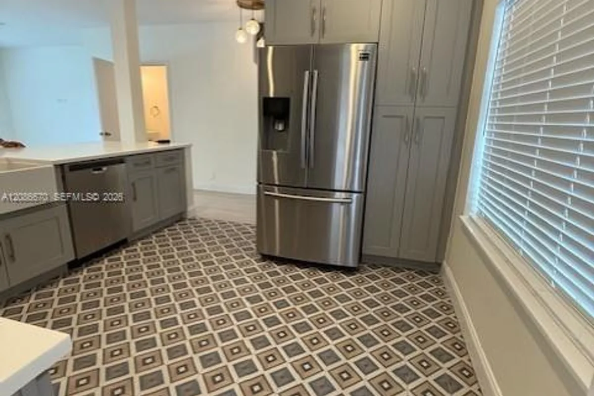 9530 E Plum Harbor Way, Tamarac: photo 1 of 24
