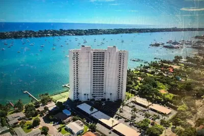 5200 N Flagler Dr #2102, West Palm Beach: photo 1 of 10
